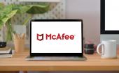 Box of product McAfee Internet Security Licendi