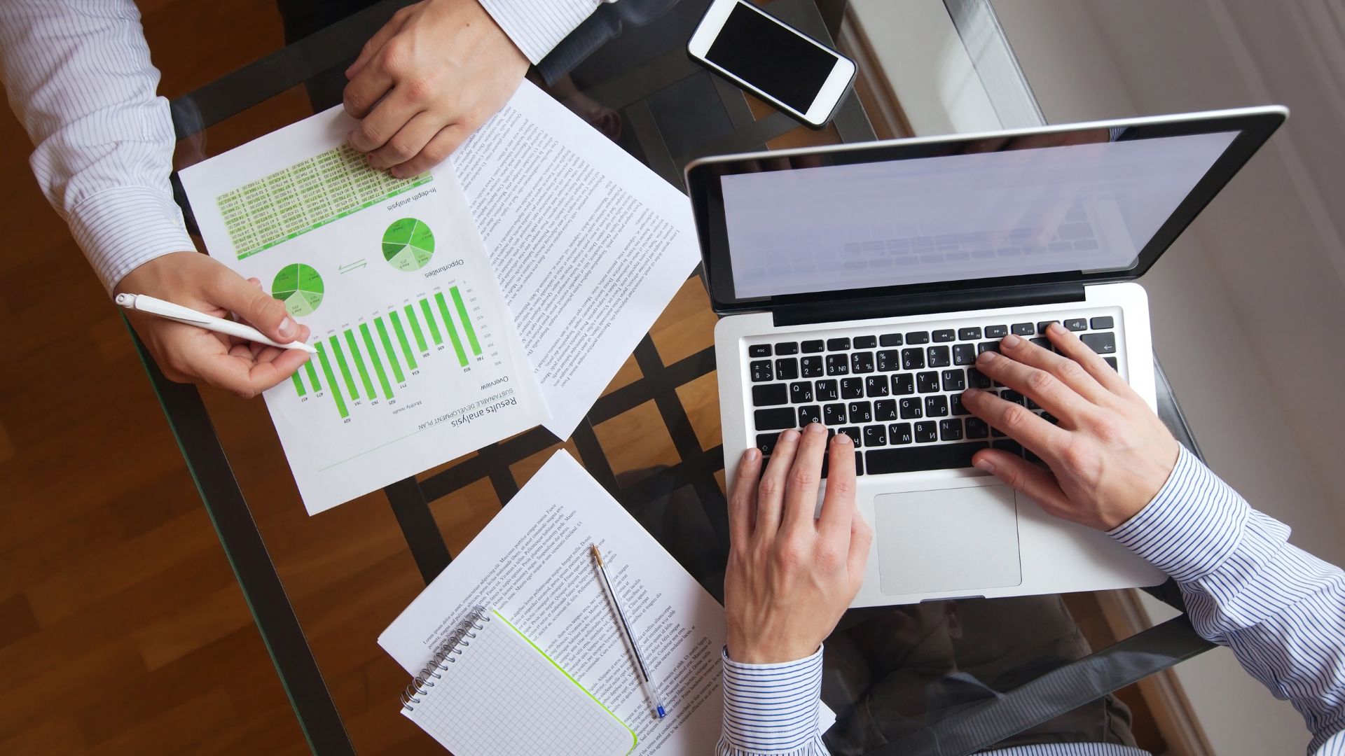 comparison between Office and Google Workspace comparison between Office and Google Workspace